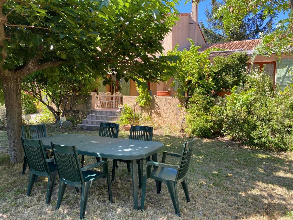 Maison Provencale En Campagne A Éguilles Exteriér fotografie